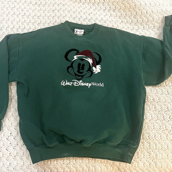 Vintage 90’s Disney Green Mickey Mouse Sweatshirt - Picture 1 of 3